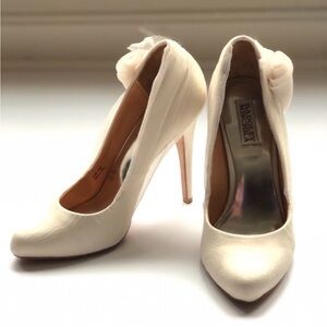 Badgley Mischka Ivory Satin Stiletto Pumps with Rosette Accent